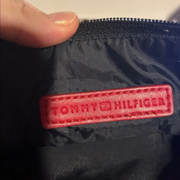 Black and White Tommy Hilfiger Women's Bag - Picture 4 of 5